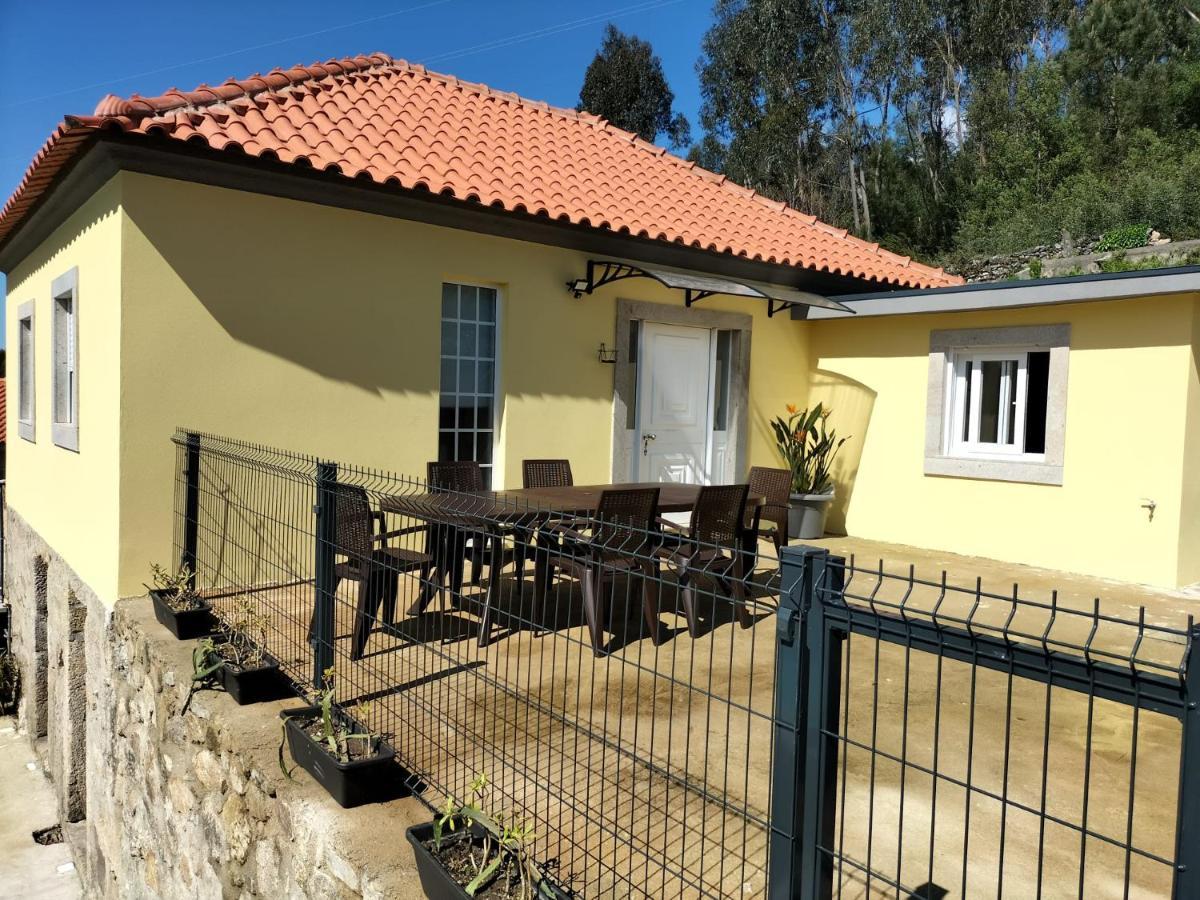 הוילה פארדס דה קורה Casa Davo Cinda מראה חיצוני תמונה