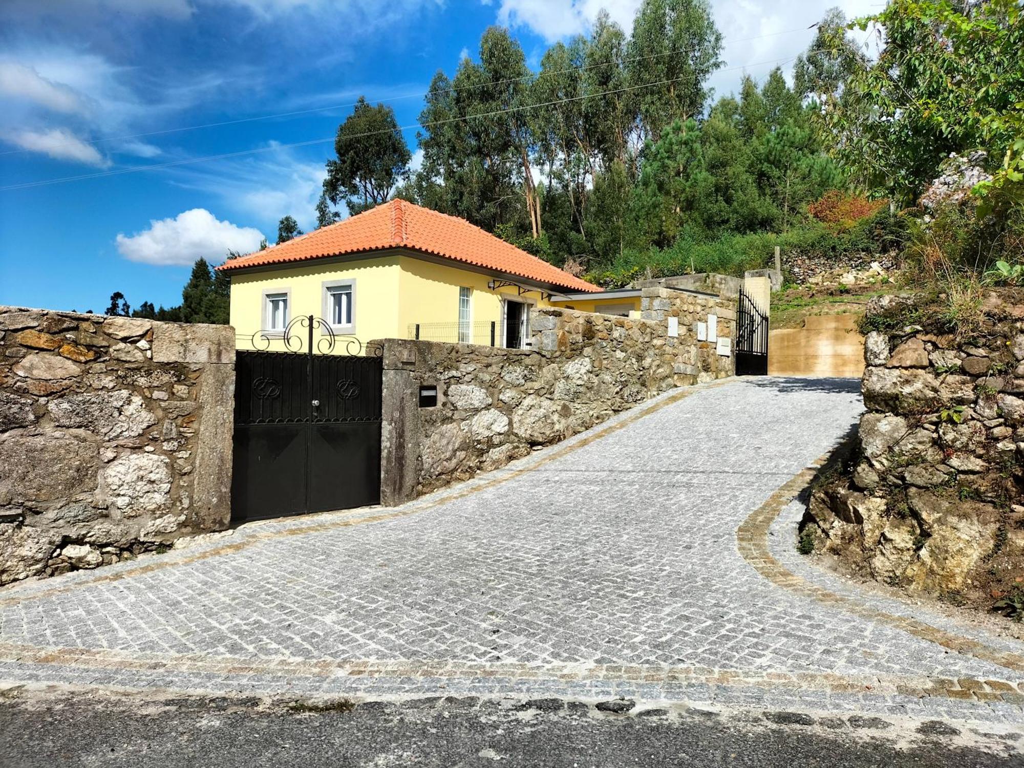 הוילה פארדס דה קורה Casa Davo Cinda מראה חיצוני תמונה